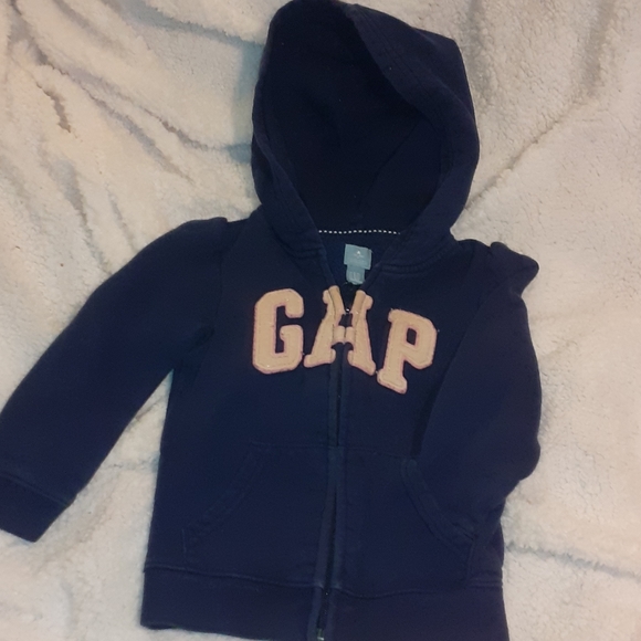 GAP Sweater 3T - Picture 1 of 4